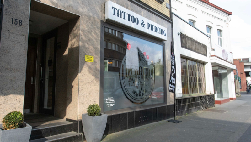 Los Nachos Tattoo und Piercing Studio