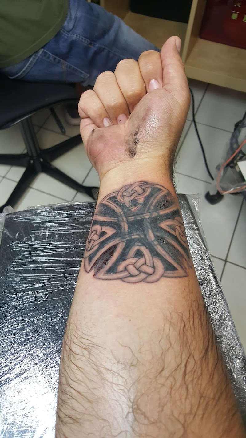 Meritus Tattoo & Piercing